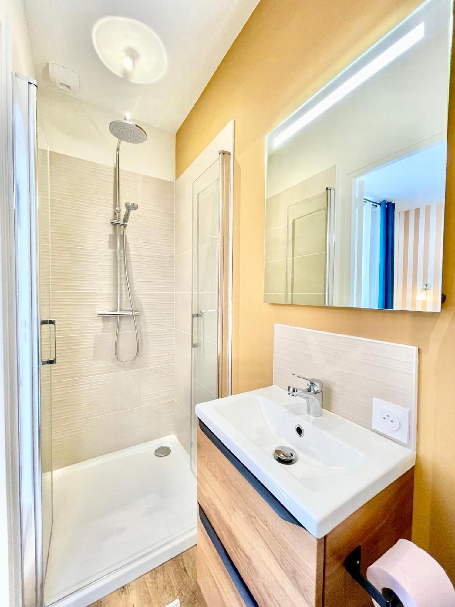 Appartements A Lorient - Tout Confort - Internet Fibre - Nouveau ภายนอก รูปภาพ